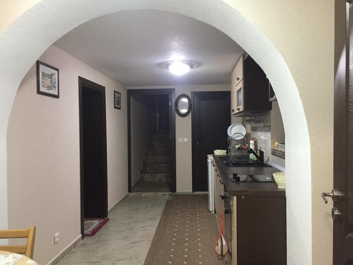 Elenite Guesthouse Γκότσε Ντέλτσεφ Εξωτερικό φωτογραφία