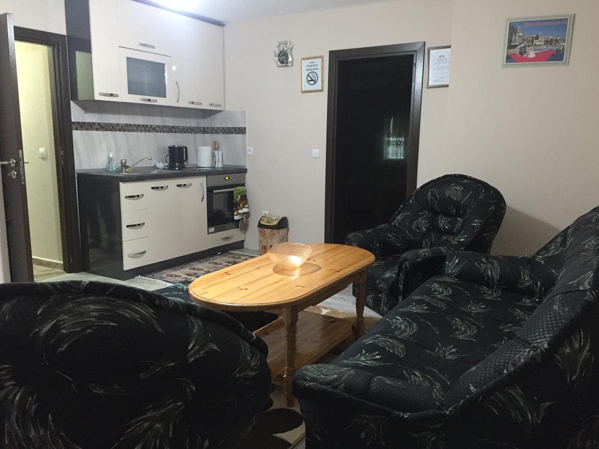 Elenite Guesthouse Γκότσε Ντέλτσεφ Εξωτερικό φωτογραφία